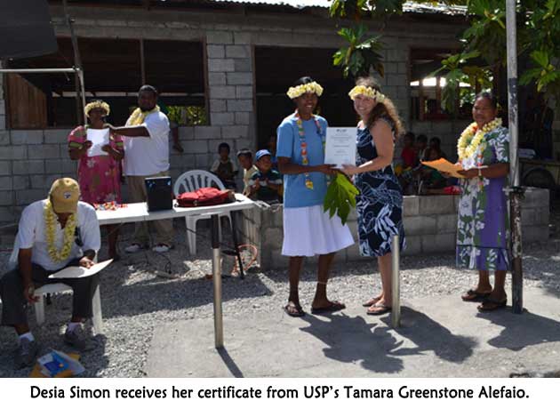 Desia Simon and Usp's Tamara Greenstone Alefaio